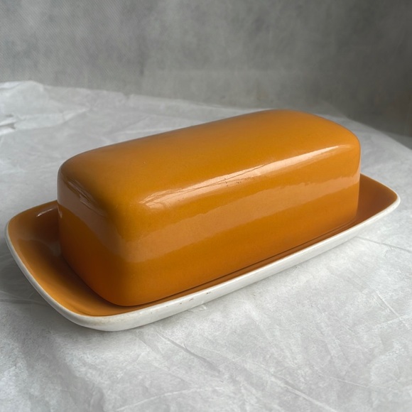 Mikasa Dining Authentic Mikasa Japan Accent Orange Peel Butter Dish